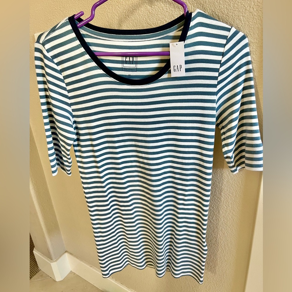 Gap Maternity Top XS